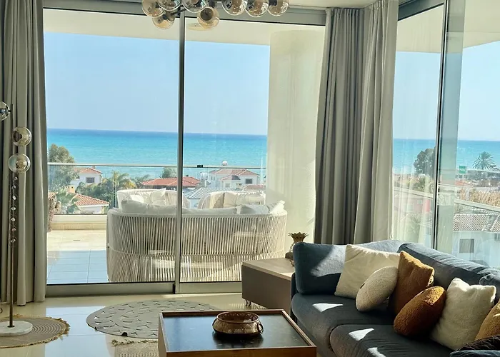 Sea View By The Coast Famagouste