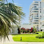 Blue Shades By The Coast דירה פמגוסטה