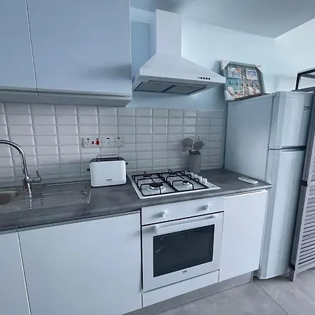 Apartamento Sea View By The Coast Famagusta (Northern Cyprus)